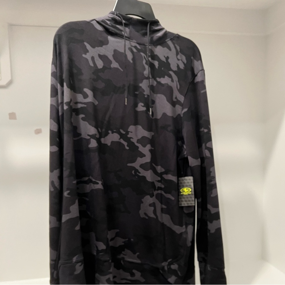 “Athletic Works” Sweatshirt